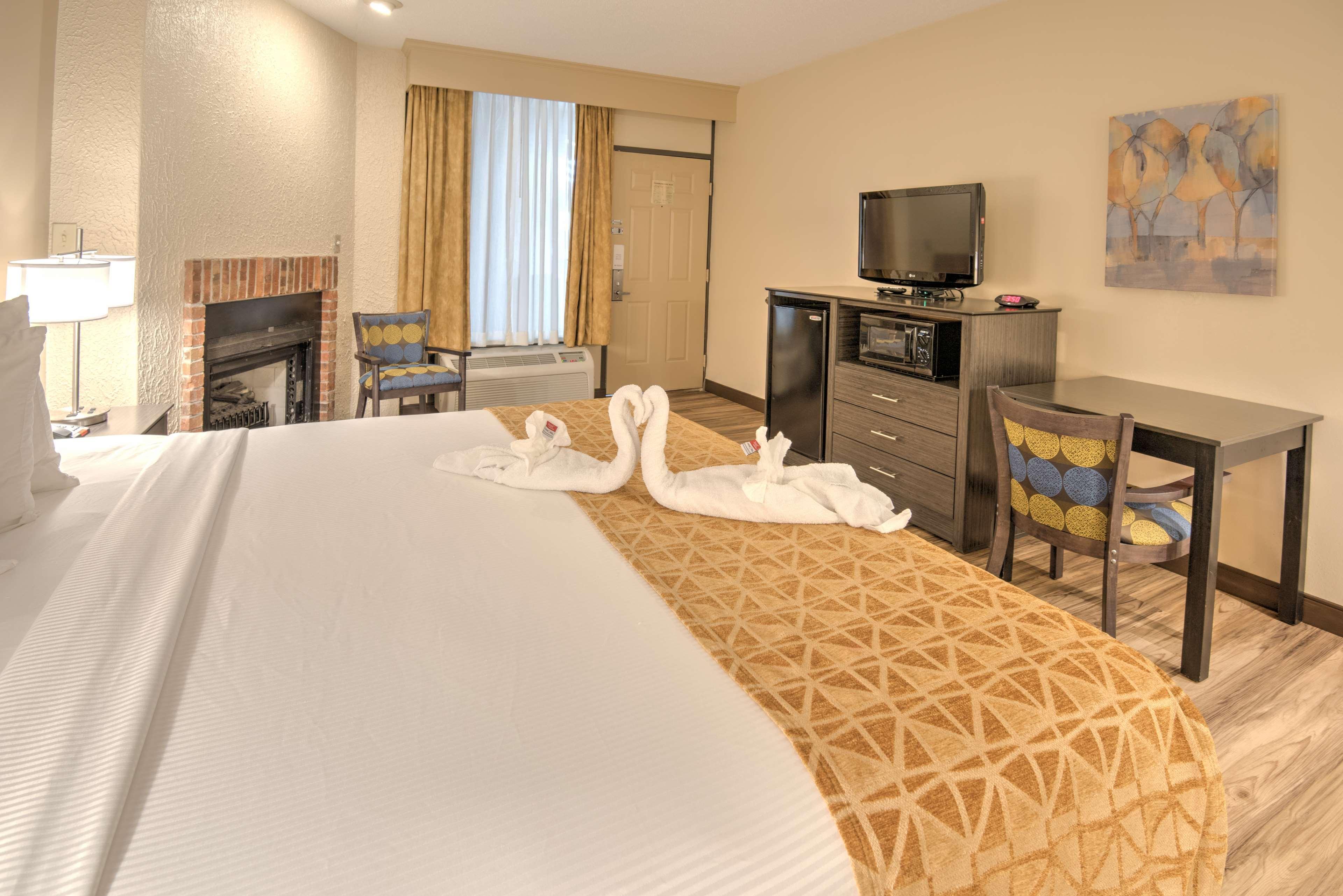 Best Western Toni Inn Пиджен-Фордж Экстерьер фото